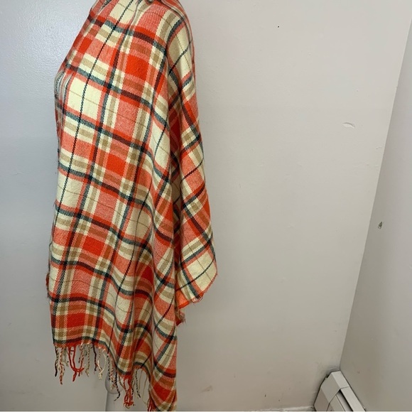 J Crew Scarf Wrap Shaw Plaid  Fringe Boho Preppy 26' X 70"  Lightweight Raw Hem - Picture 3 of 7
